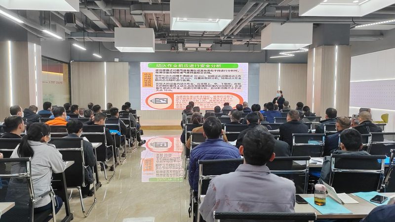 成人教育培训加盟，费用构成解析与避坑指南